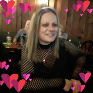 Meet your Posher, Adina